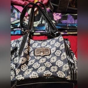 KATHY VAN ZEELAND Jacquard Black With Cream Pattern Shoulder Purse Bag